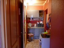 Малосемейки старый оскол. Малосемейка с кухней в коридоре. Старая малосемейка. Малосемейка на Макаренко.
