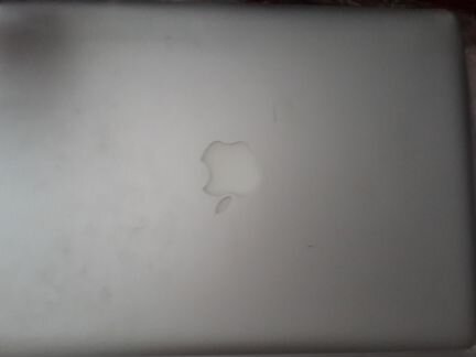 Apple MacBook Pro 2009 год -15.4