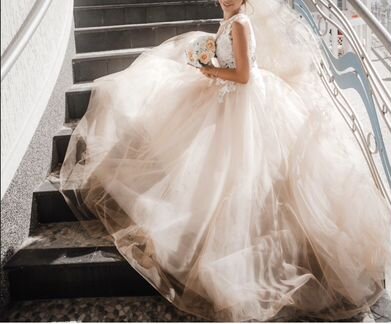 Свадебное Платье +набор невесты