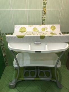 Пеленальный столик+ванночка и электрокачель