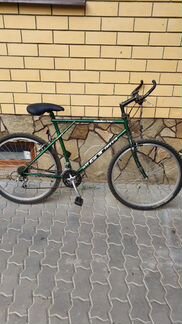 Велосипед с облегченной рамой, колеса 26