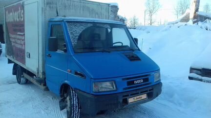 Iveco Daily 2.8 МТ, 1999, битый, 330 000 км