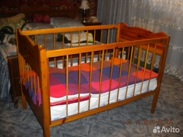 Кроватка детская