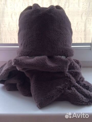 Комплект шапка и шарф на флисе, цвет очень приятны