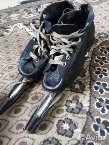 Конькобежные коньки