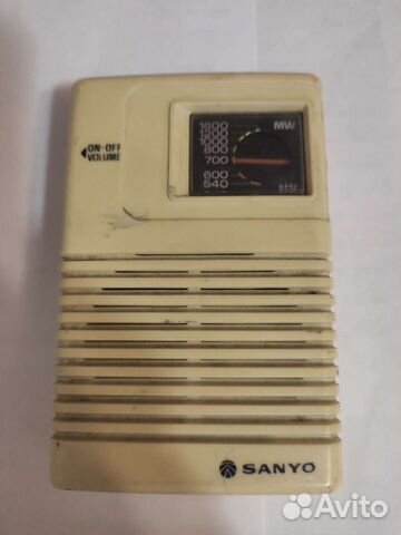 Sanyo приёмник,1980 года