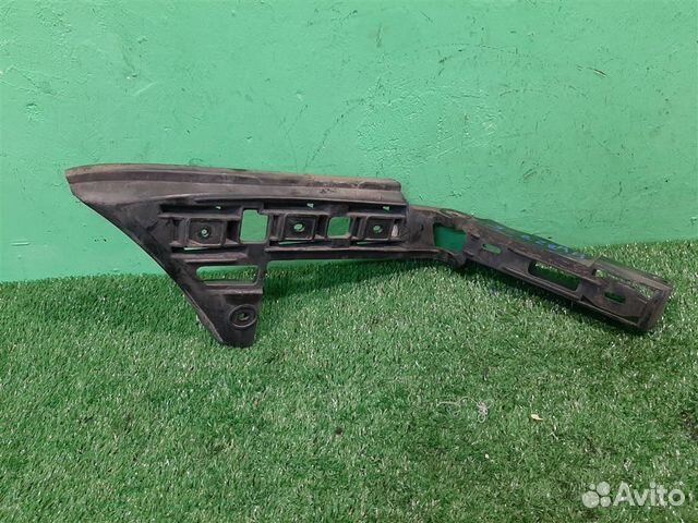 Кронштейн бампера заднего правый volkswagen Toura