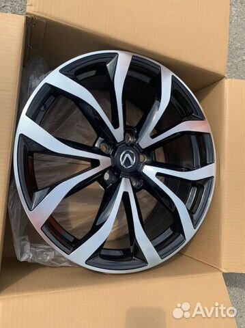 Lexus RX NX Toyota RAV4 Camry r18