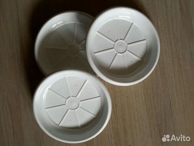 Поддоны для цветочного горшка пластик