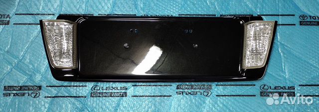 Накладка нижнего борта Лексус LX 570 черная 15-21