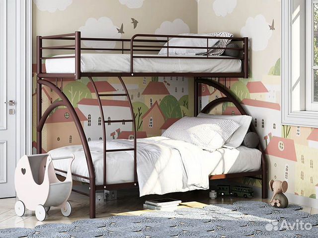 Двухъярусная кровать 