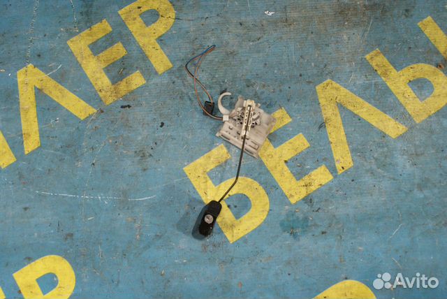 Датчик уровня топлива Opel Vectra B