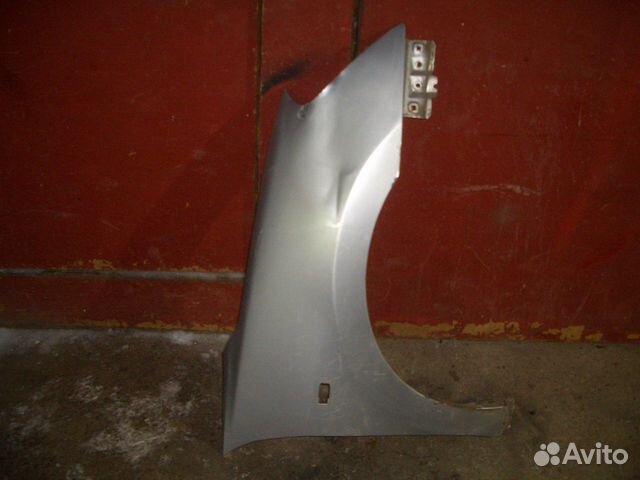Крыло переднее правое Ниссан Альмера с13