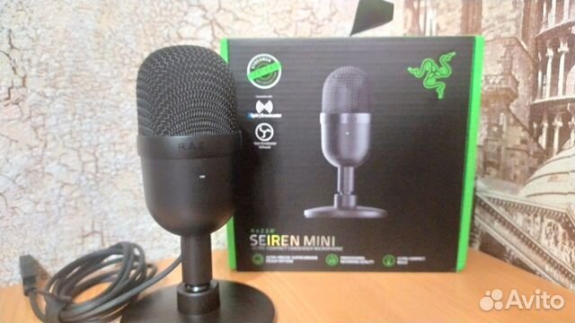 Микрофон Razer Seiren mini