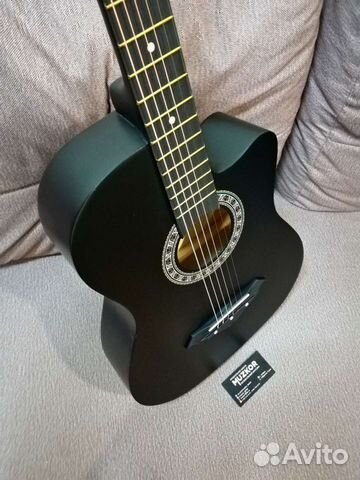 Гитара с чехлом