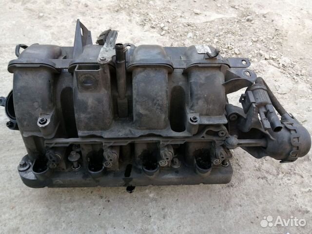 Впускной Коллектор Опель Корса Д A14XER 2012