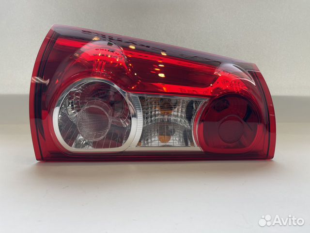 Новый Левый Фонарь LADA Largus