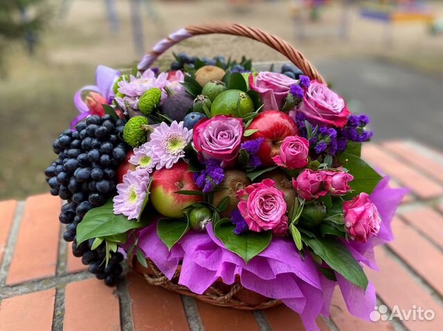 Фруктовая корзина фруктовый букет из клубники