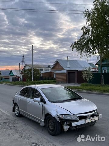 Honda Civic 1.8 AT, 2007, битый, 200 000 км