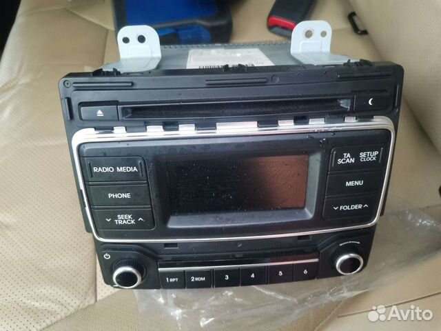 Штатная магнитолла хендай H1