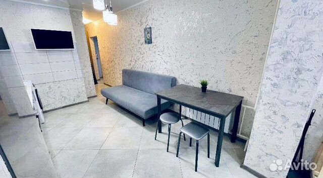 

1-к. квартира, 50 м², 1/12 эт.