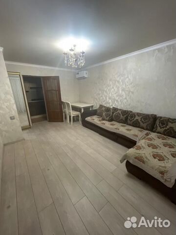 

2-к. квартира, 40 м², 2 кровати