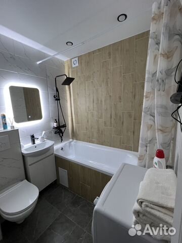 

1-к. квартира, 39 м², 2/11 эт.