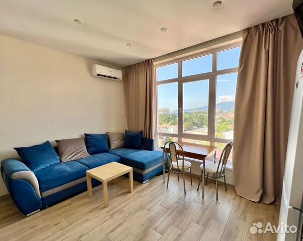 

2-к. квартира, 40 м², 8/8 эт.