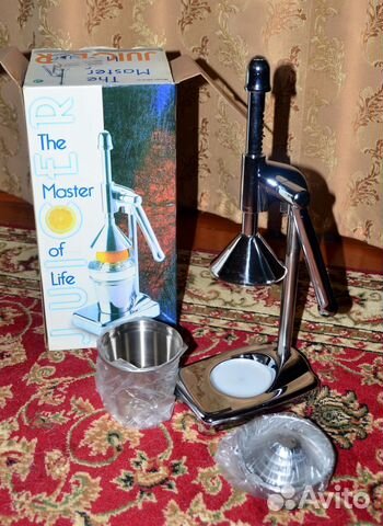 Соковыжималка / пресс для цитрусовых (ручная)