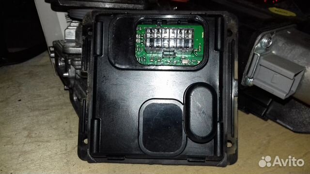 Блок фары Jeep Grand Cherokee 61A-3002-0882