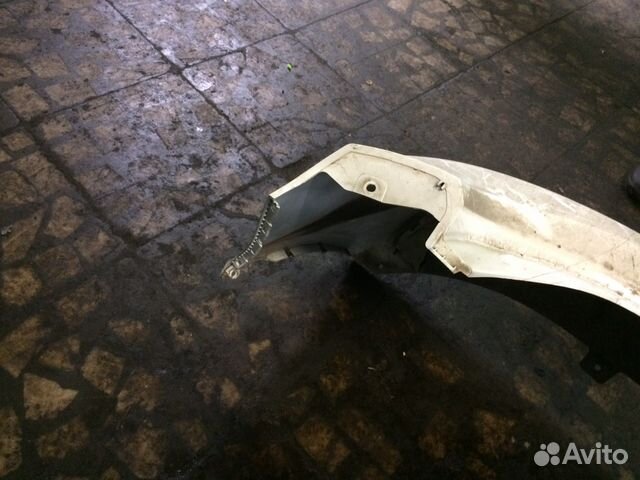 Бампер задний Kia Rio 3 HB белый