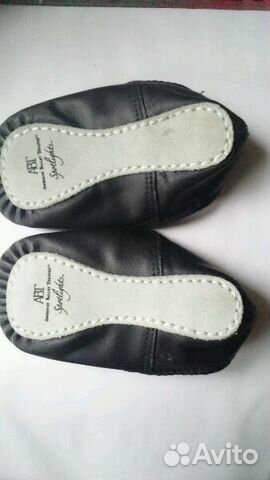 Чешки American Ballet Theatre в хорошем состоянии