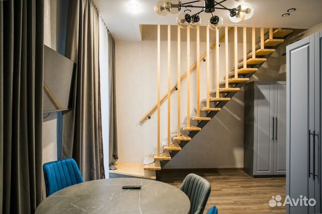 

2-к. квартира, 76 м², 3/3 эт.