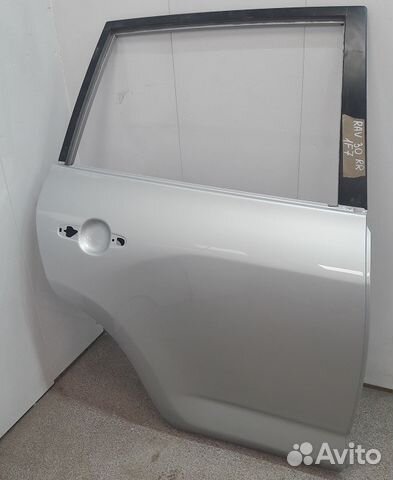 Дверь задняя правая хор. бу Toyota Rav 30 в цвет