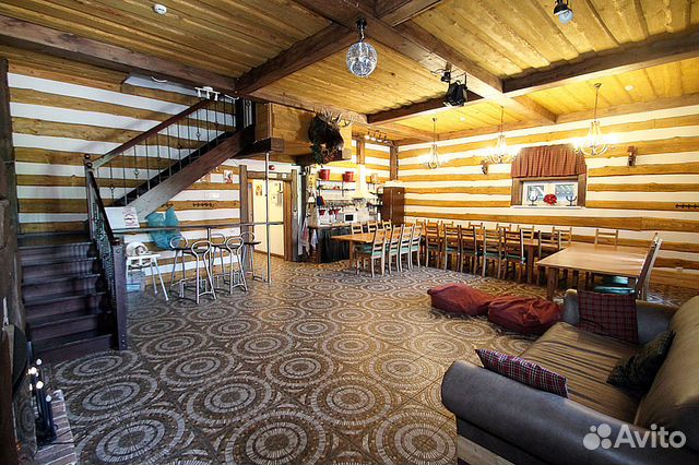 

10-к. и более коттедж, 370 м²