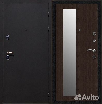 Металлическая дверь зеркалом