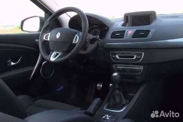 Renault Megane 3 авторазбор. Торпеда руль б.у Рено Renault Megane 3 авторазбор. Торпеда руль б.у Рено