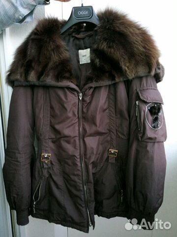 Куртка с меховым воротником-капюшоном Куртка с меховым воротником-капюшоном