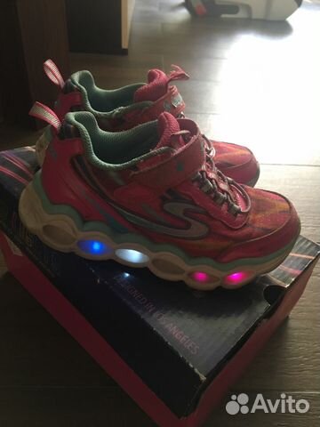 Светящиеся кроссовки Skechers р-р28