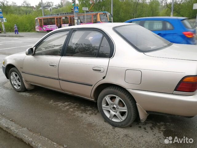 Toyota Corolla 1.5 AT, 1994, 298 000 км