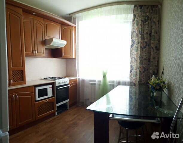 2-к квартира, 65 м², 1/2 эт.