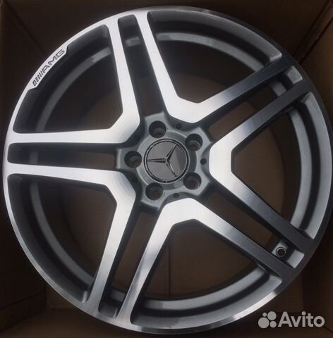 Комплект AMG дисков на Mercedes E class R19 Комплект AMG дисков на Mercedes E class R19