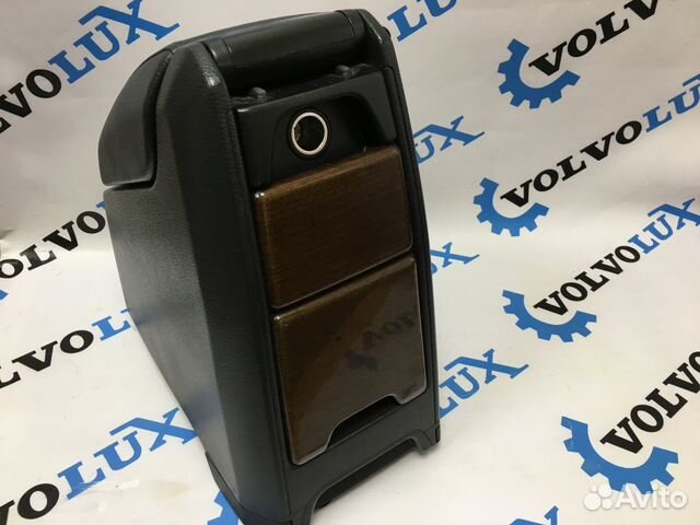 Подлокотник Volvo XC90 ящик 2002-2014 всборе Подлокотник Volvo XC90 ящик 2002-2014 всборе