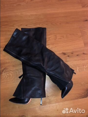 Оригинальные сапожки Casadei