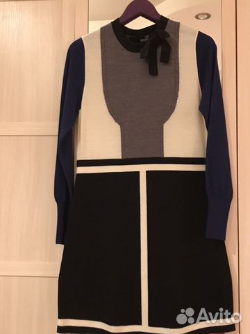 Платье шерстяное Love Moschino Платье шерстяное Love Moschino