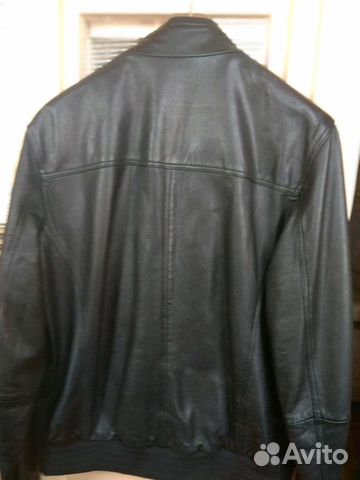 Кожаная куртка lagerfeld(оригинал) 52 р Кожаная куртка lagerfeld(оригинал) 52 р