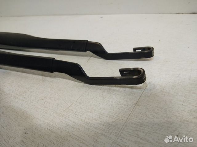 Поводок стеклоочистителя передний Toyota Land Поводок стеклоочистителя передний Toyota Land