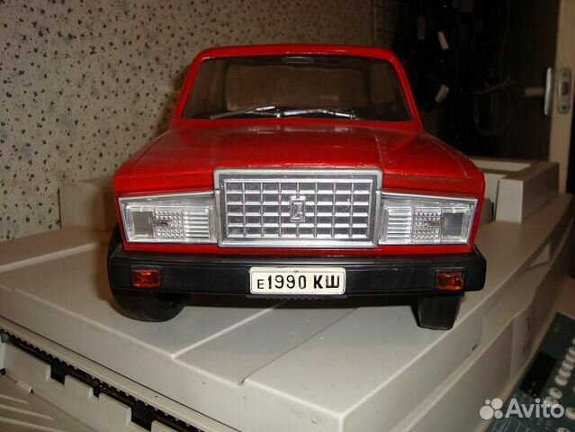 Ваз-2107 Жигули огромная масштаб 110 Ваз-2107 Жигули огромная масштаб 110
