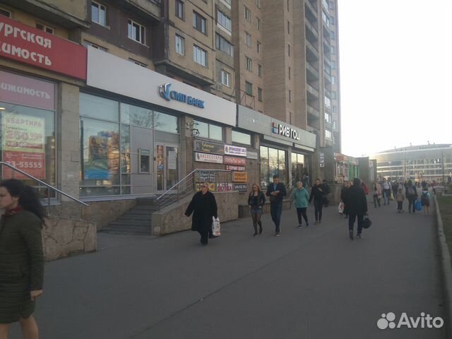 220 Магазин На Большевиков