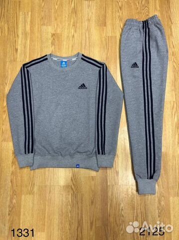 Спортивный костюм Adidas Спортивный костюм Adidas